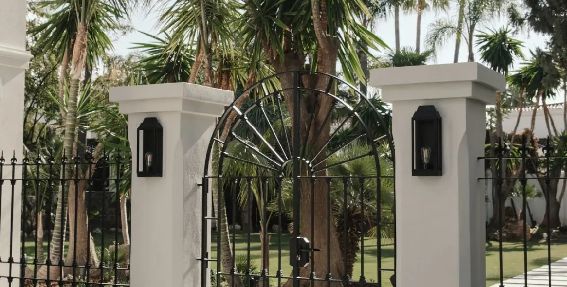 Sale of detached villa in Nueva Andalucía 7
