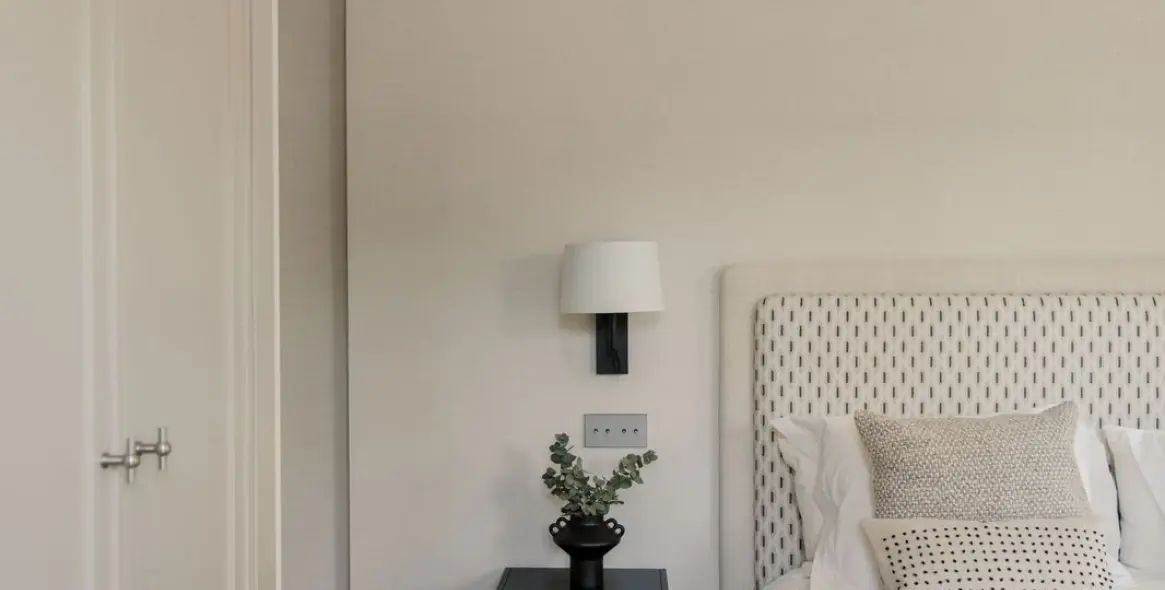 Sale of detached villa in Nueva Andalucía 15