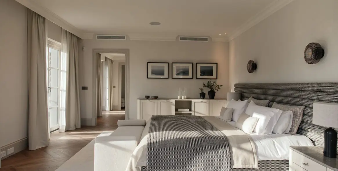 Sale of detached villa in Nueva Andalucía 24