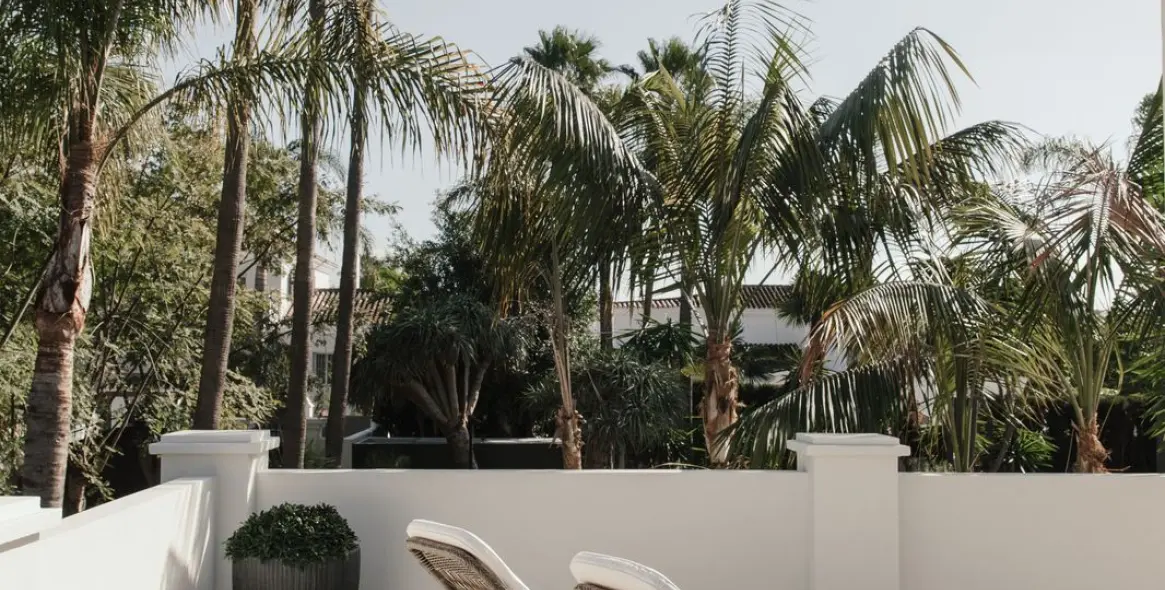 Sale of detached villa in Nueva Andalucía 42