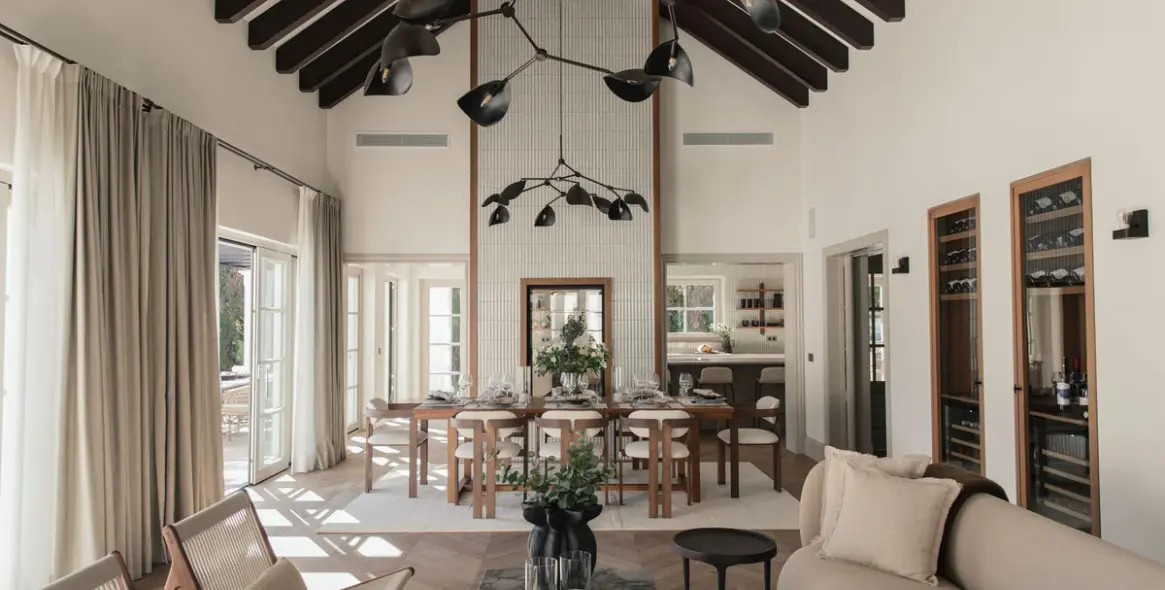 Sale of detached villa in Nueva Andalucía 52