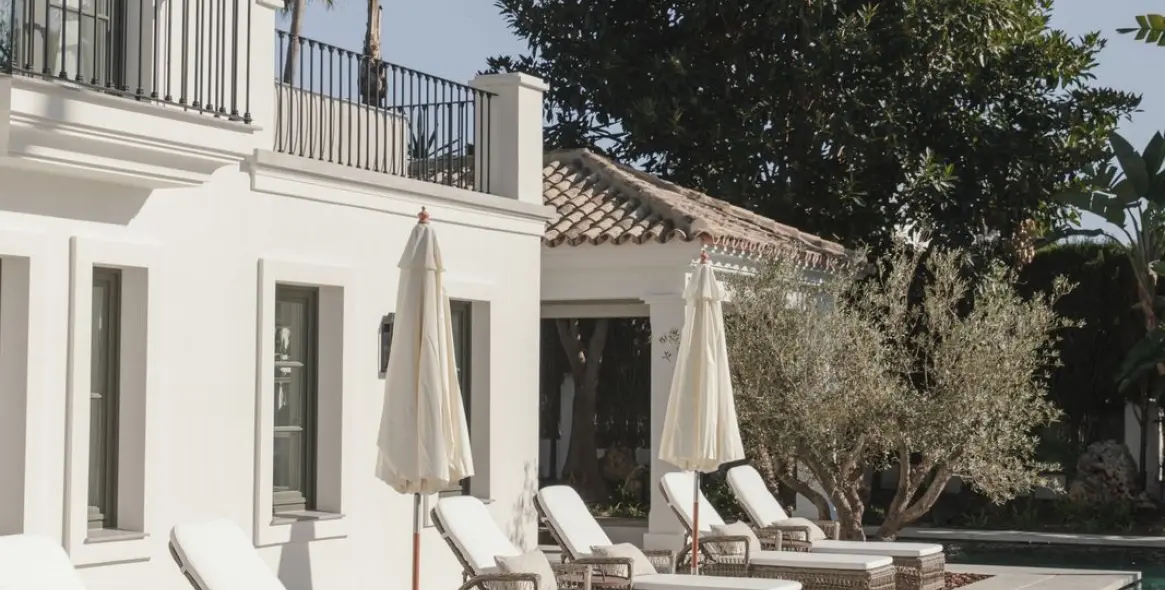 Sale of detached villa in Nueva Andalucía 75