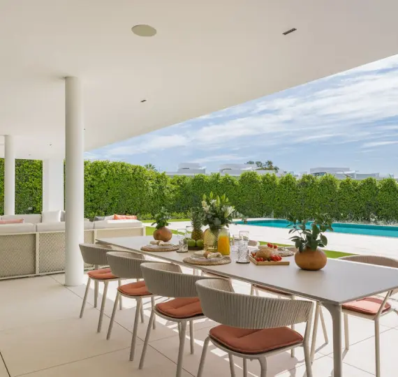 Detached villa R4306723