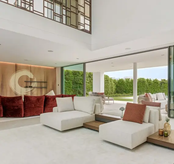 Detached villa R4306723