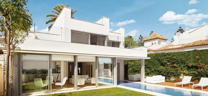 Detached villa R5065969 0