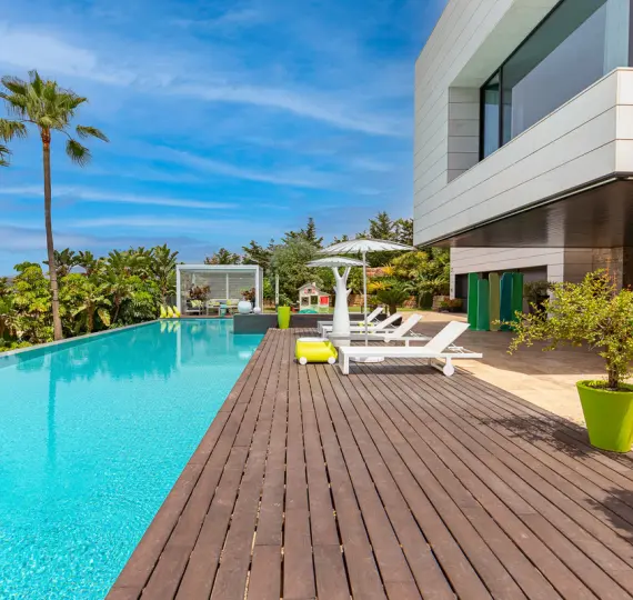 Oтдельно стоящая вилла R5111920