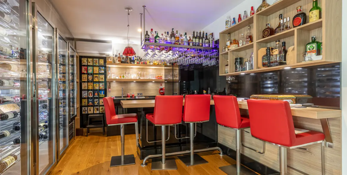 Продажа  отдельно стоящей виллы в Malaga (район Málaga Este) 8