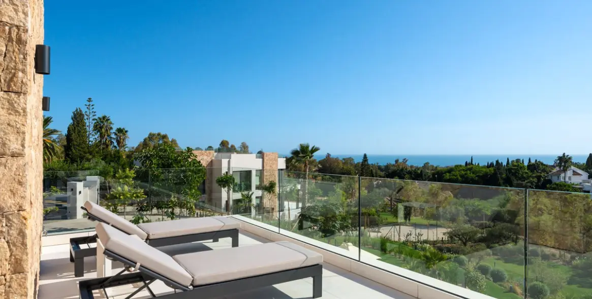 Sale of detached villa in Marbella (district The Golden Mile) 10