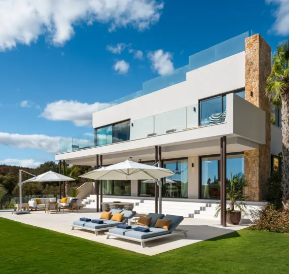 Detached villa R5212927