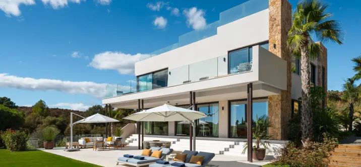 Detached villa R5212927 1