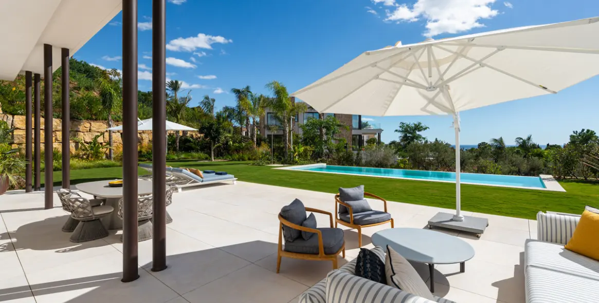 Продажа  отдельно стоящей виллы в The Golden Mile 12