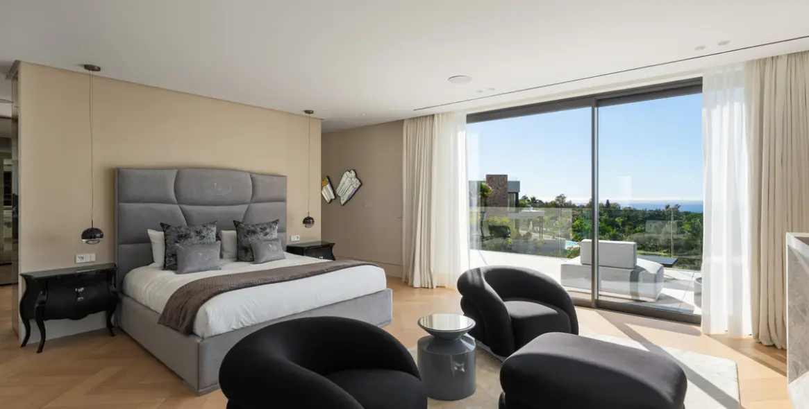 Продажа  отдельно стоящей виллы в The Golden Mile 17