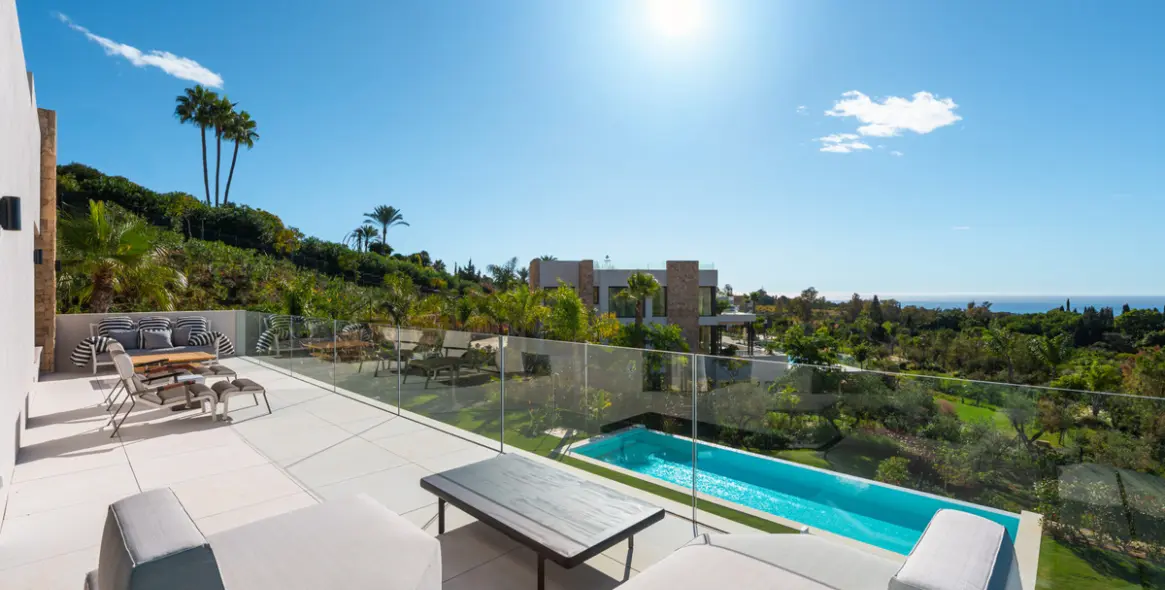 Продажа  отдельно стоящей виллы в The Golden Mile 19