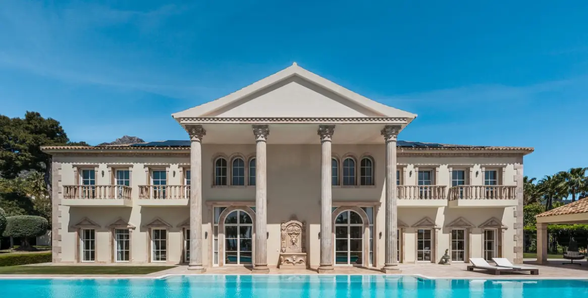 Продажа  отдельно стоящей виллы в Marbella (район Sierra Blanca) 2