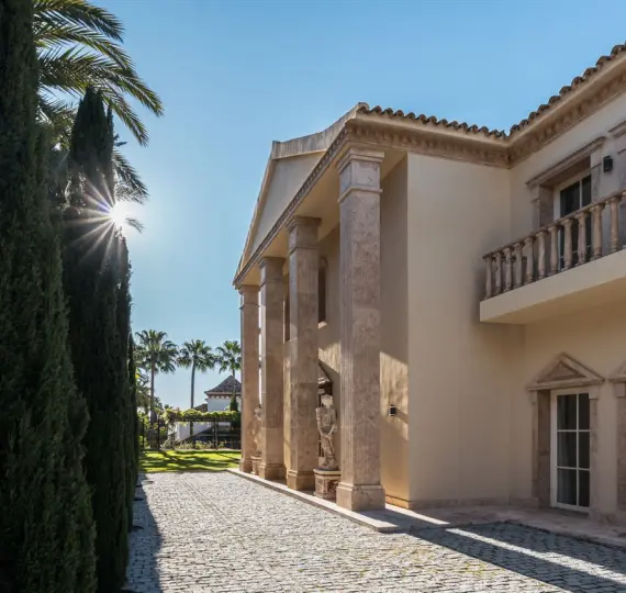 Villa independiente R4939060