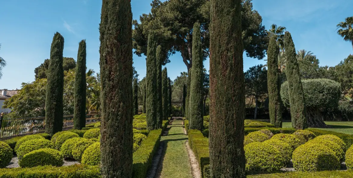 Продажа  отдельно стоящей виллы в Marbella (район Sierra Blanca) 10