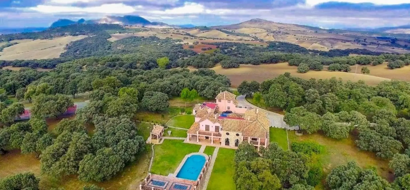Sale of finca - cortijo in Ronda 1