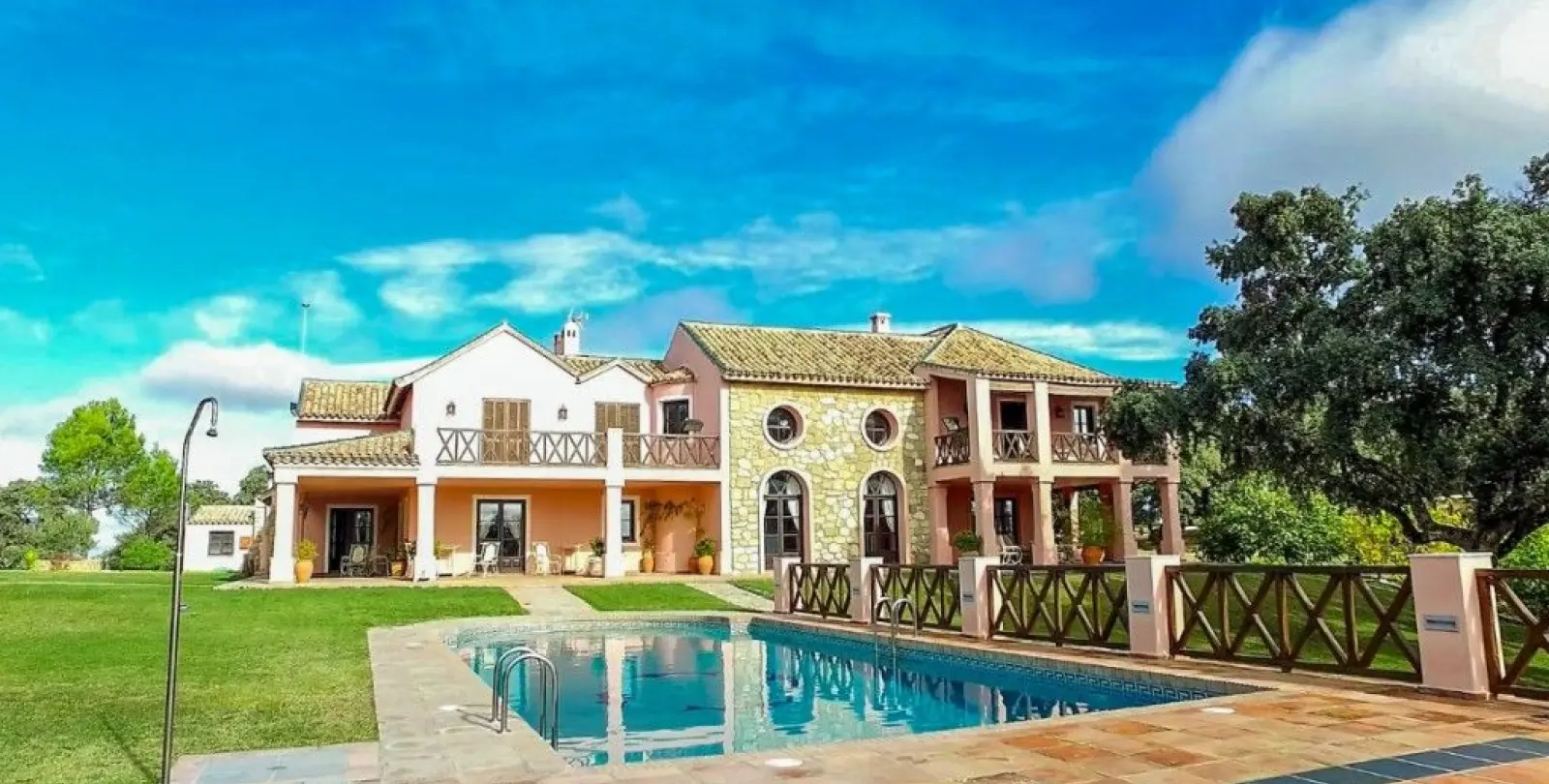 Sale of finca - cortijo in Ronda 3