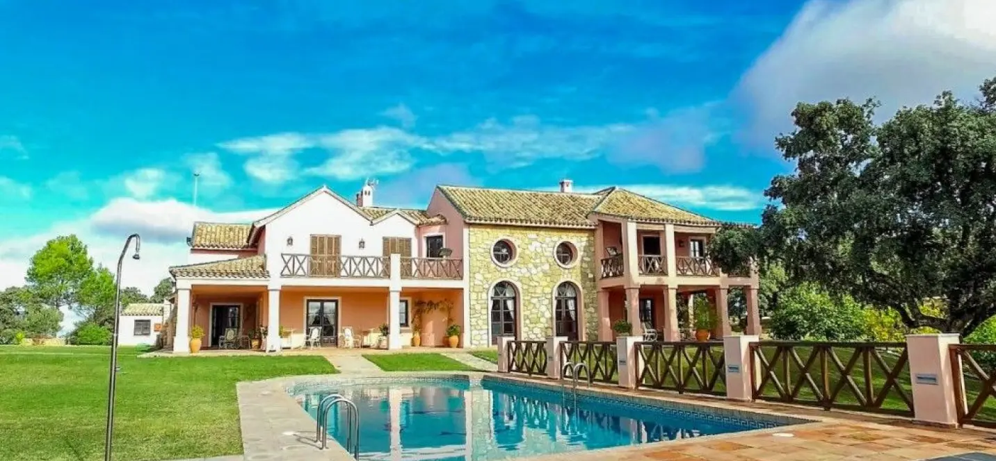 Sale of finca - cortijo in Ronda 2