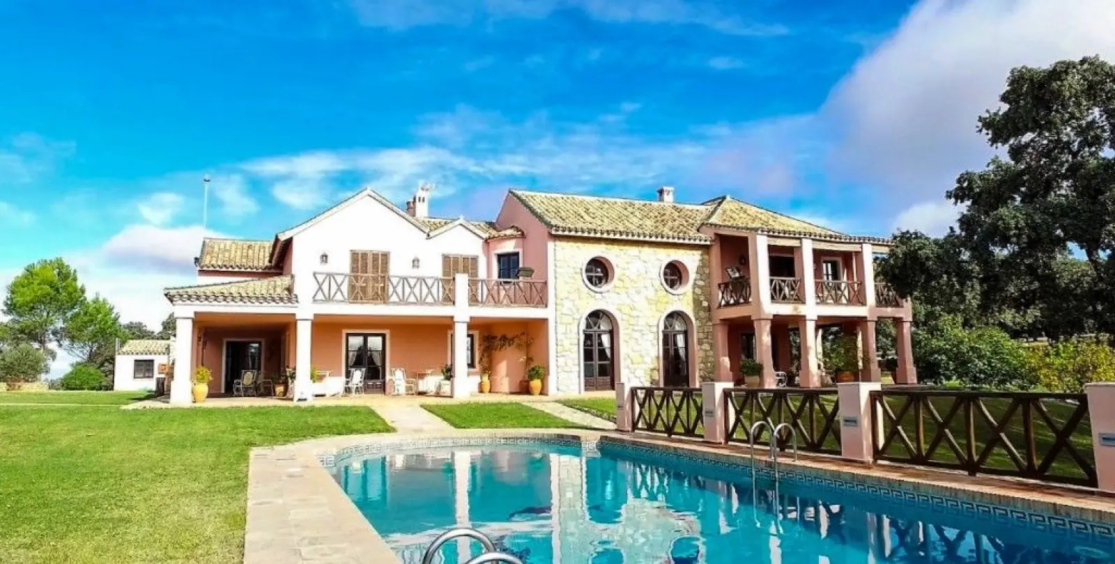Sale of finca - cortijo in Ronda 6