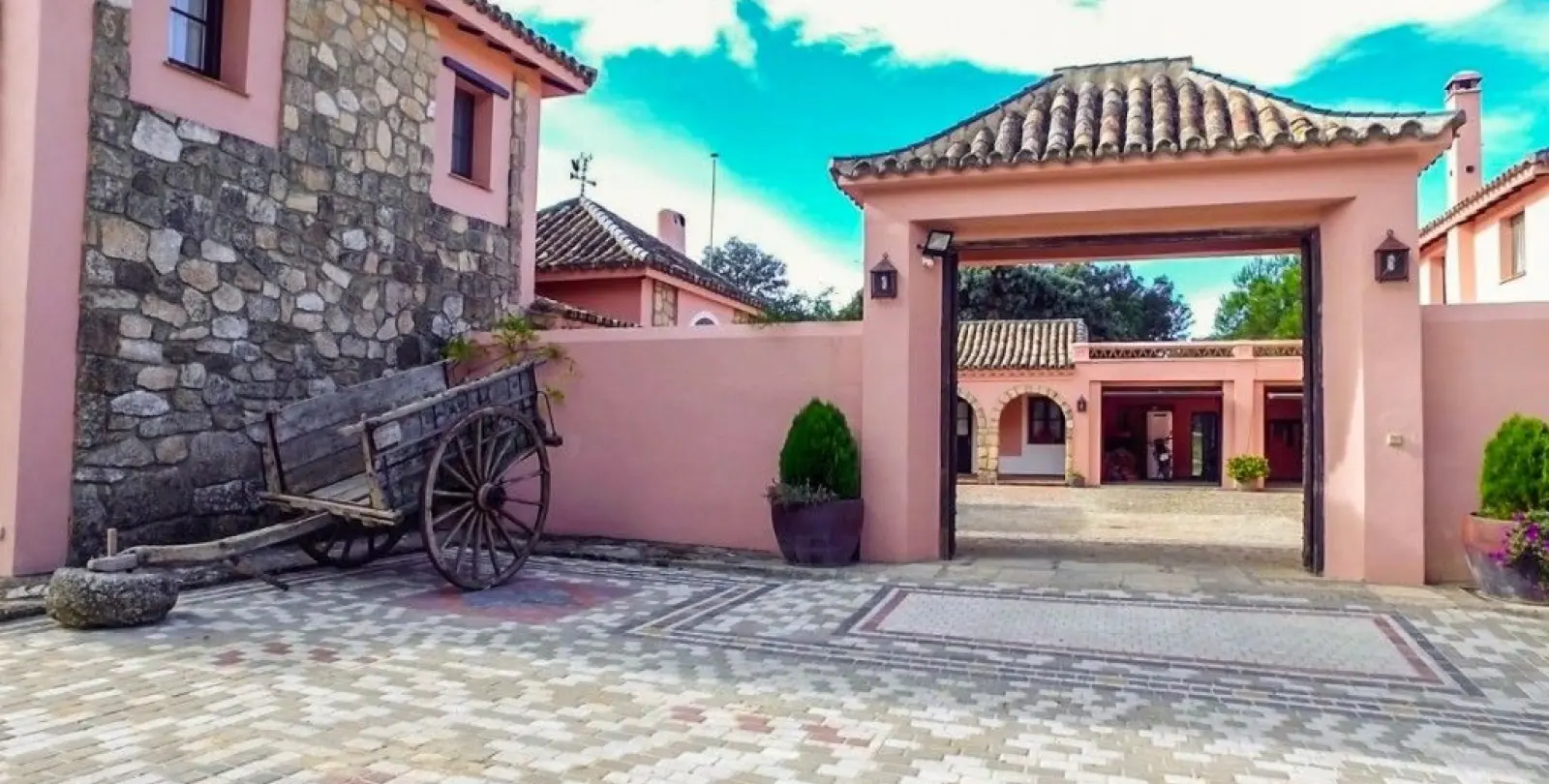 Sale of finca - cortijo in Ronda 23