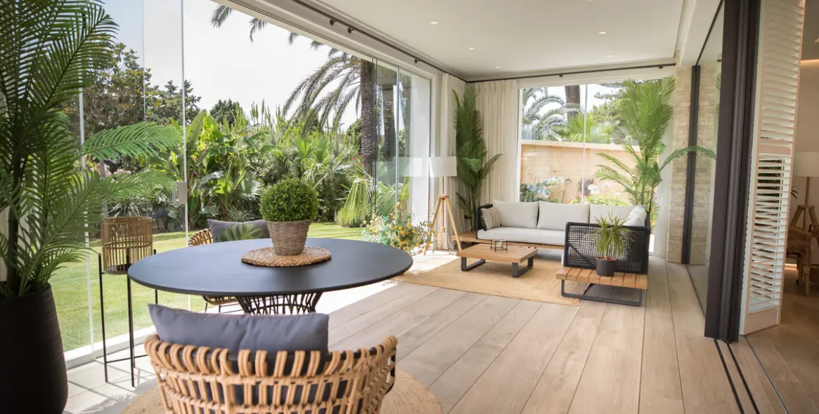 Long-term rent of detached villa in El Paraiso 8