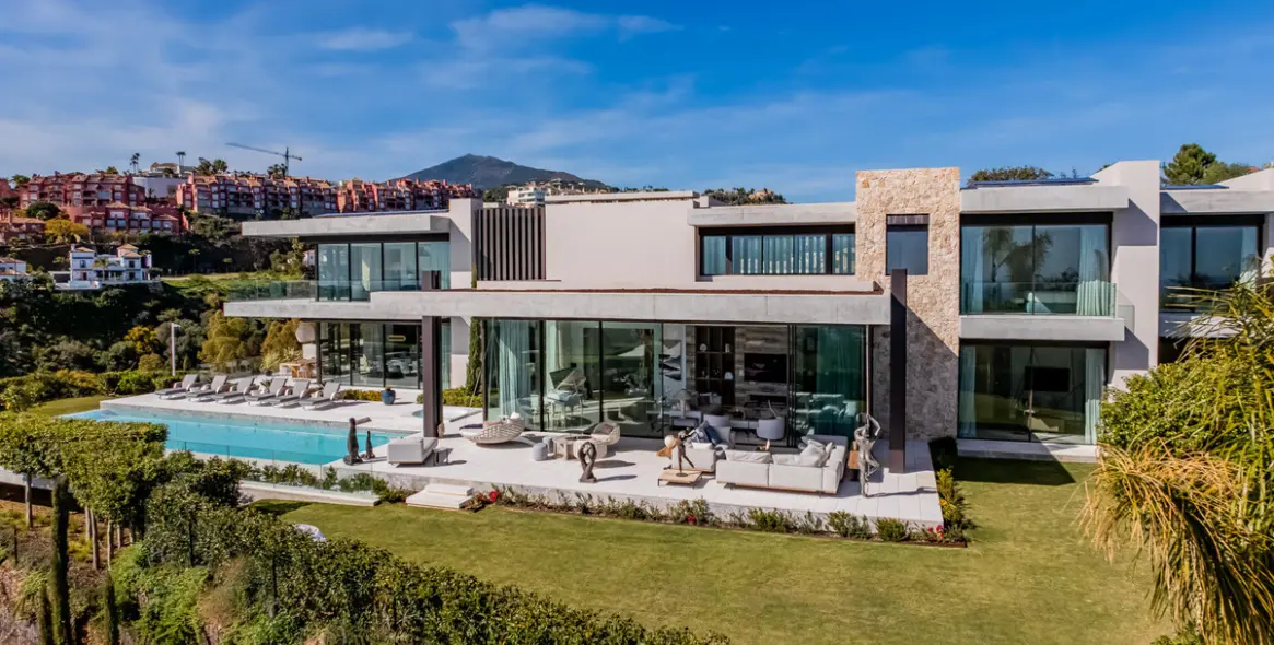 Sale of detached villa in Benahavís (district Benahavís) 3