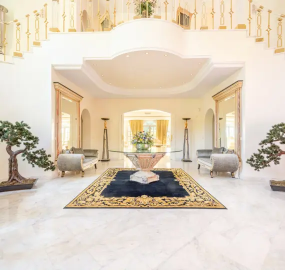 Detached villa R5073526