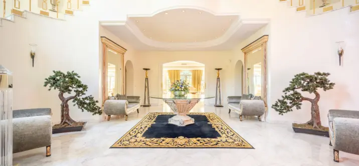 Detached villa R5073526 1