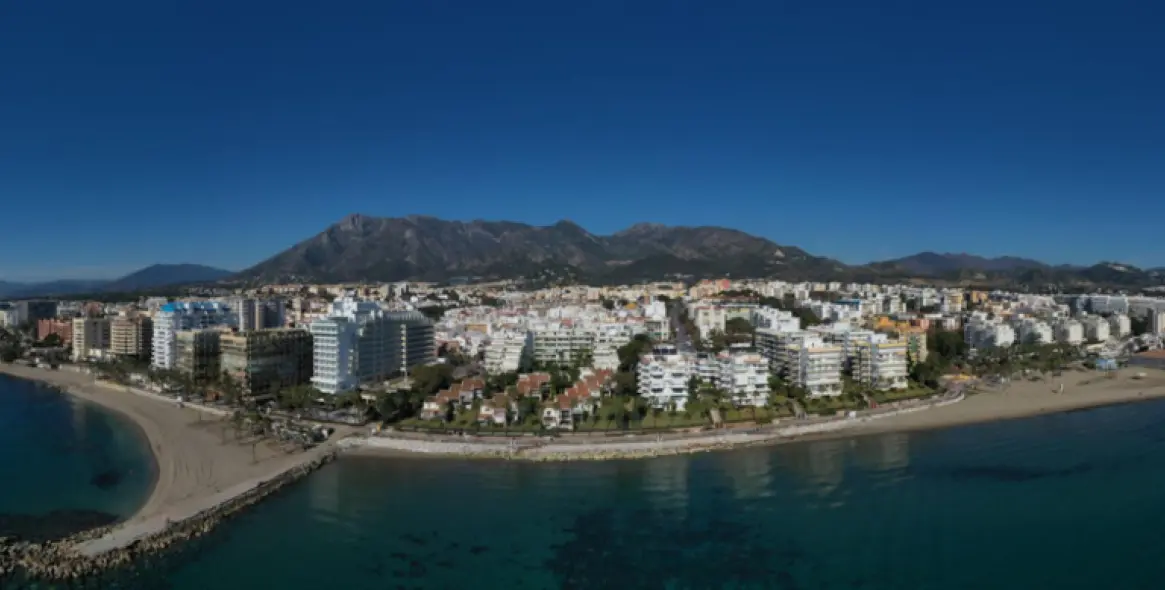 Short-term rent of middle floor apartment in Marbella 20