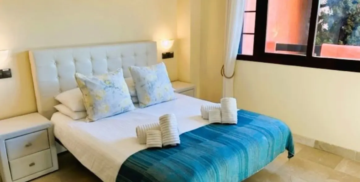 Краткосрочная аренда апартаментов на среднем этаже в Ojén 8