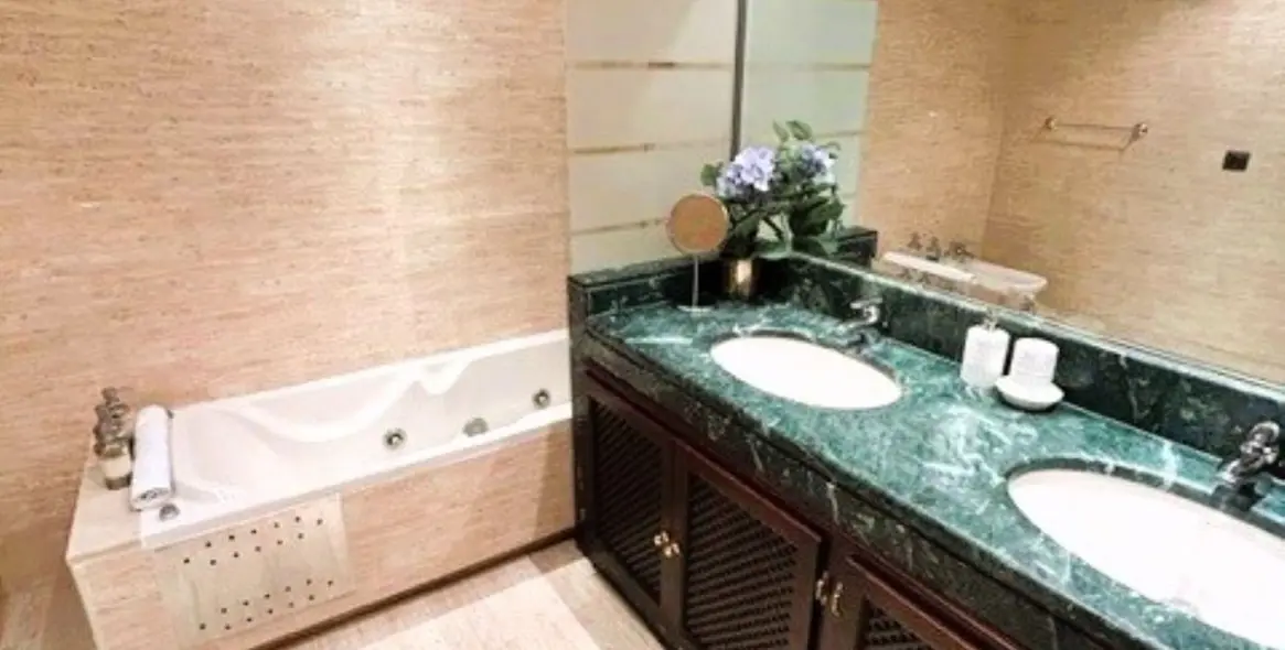 Краткосрочная аренда апартаментов на среднем этаже в Ojén 10