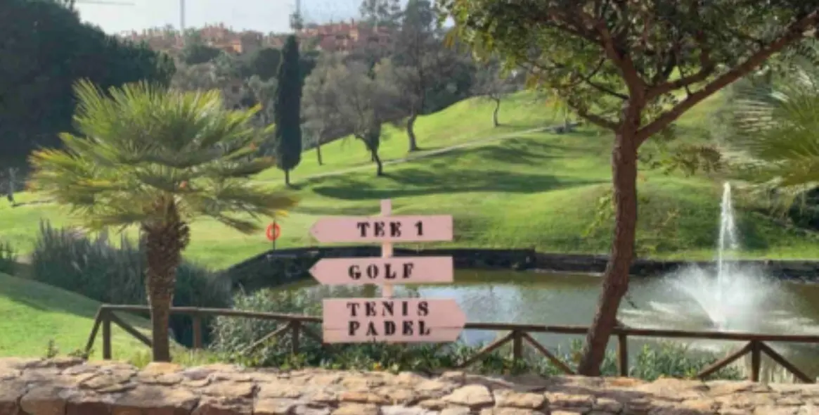 Краткосрочная аренда апартаментов на среднем этаже в Ojén 26