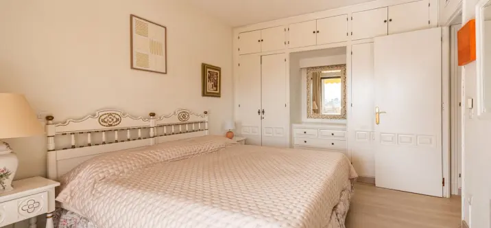 Short-term rent of middle floor apartment in Atalaya 1