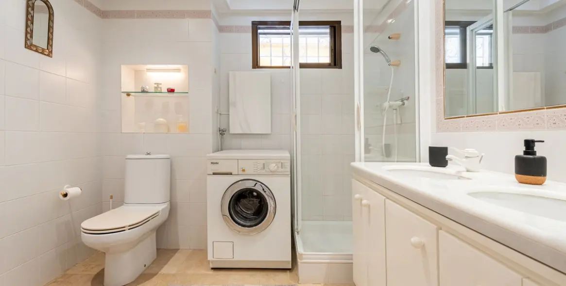 Short-term rent of middle floor apartment in Atalaya 3