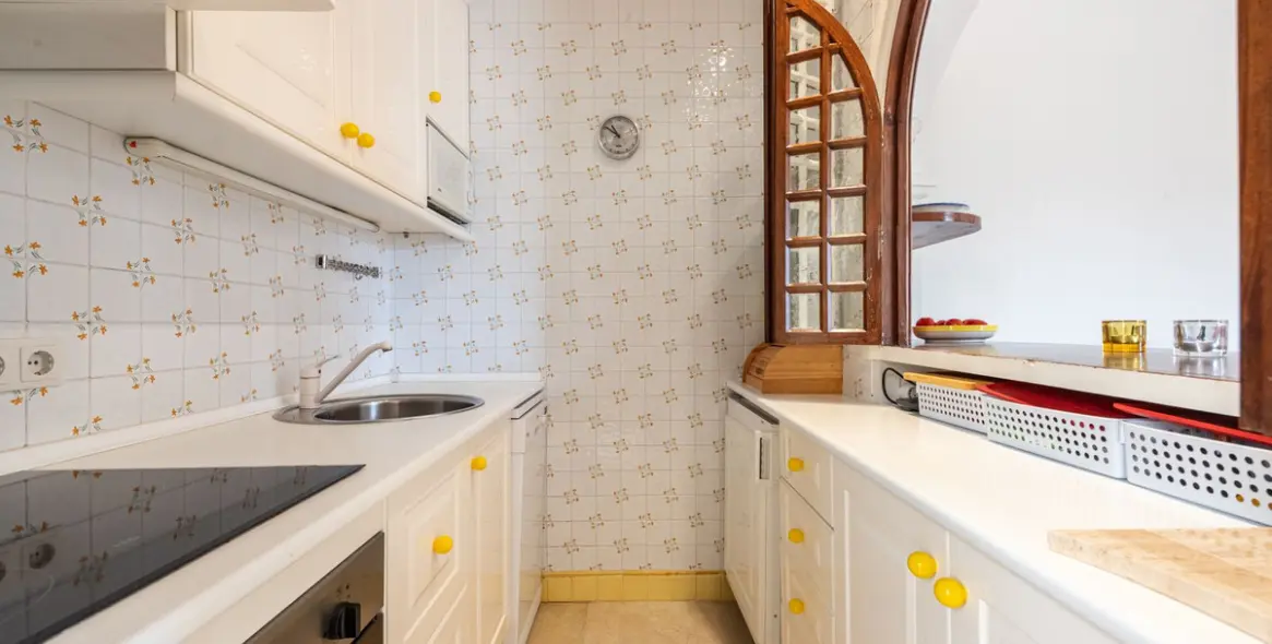 Short-term rent of middle floor apartment in Atalaya 6