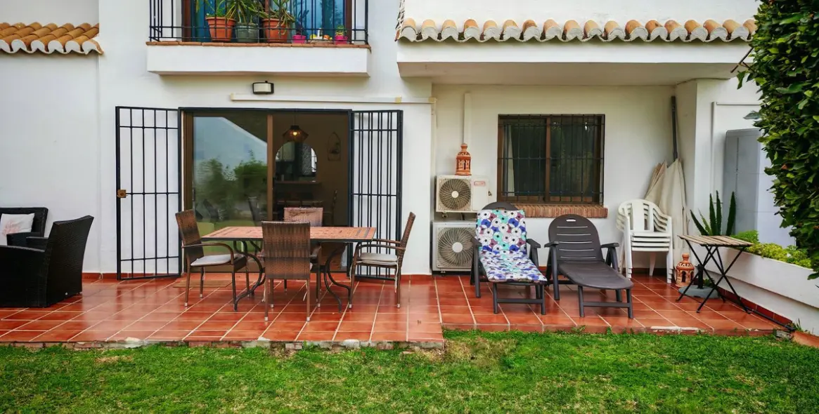 Short-term rent of ground floor apartment in Riviera del Sol 2
