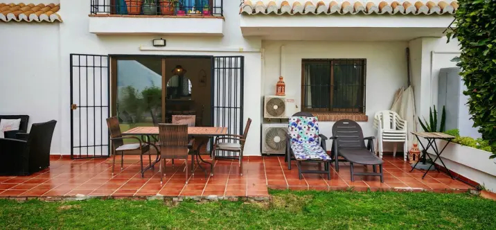 Short-term rent of ground floor apartment in Riviera del Sol 1
