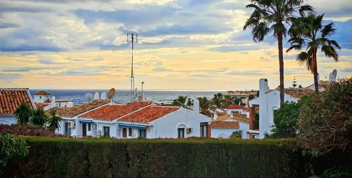 Short-term rent of ground floor apartment in Riviera del Sol 9