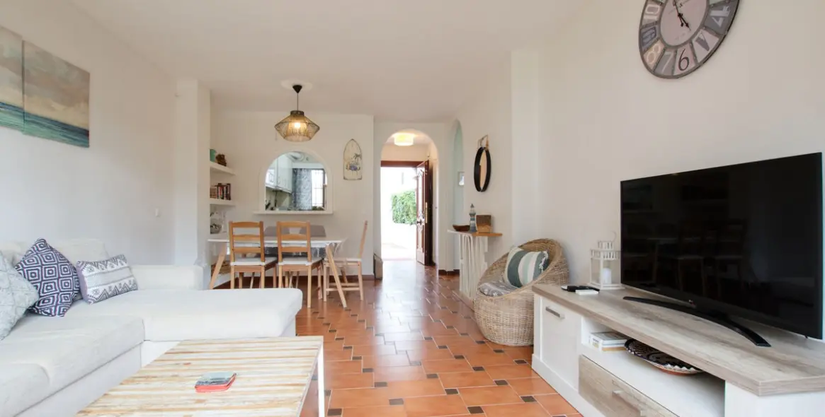 Short-term rent of ground floor apartment in Riviera del Sol 13