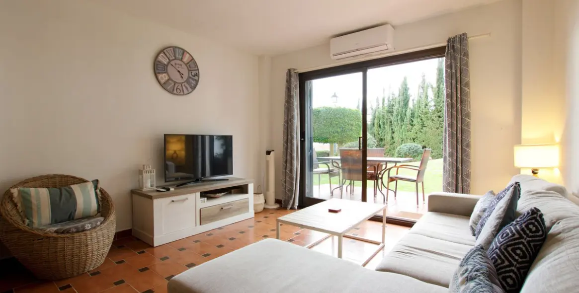 Short-term rent of ground floor apartment in Riviera del Sol 15