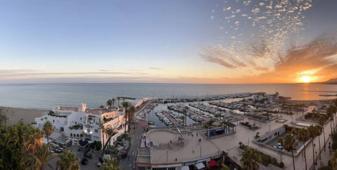 Alquiler a corto plazo de ático en Marbella 1