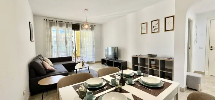 Short-term rent of ground floor apartment in La Duquesa 2