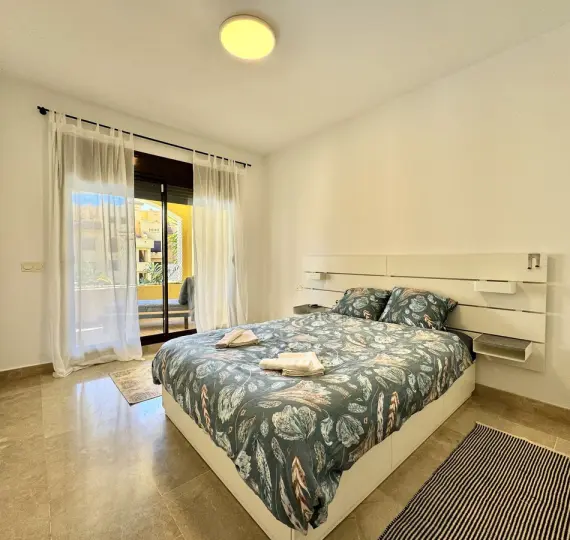 Short-term rent of ground floor apartment in La Duquesa