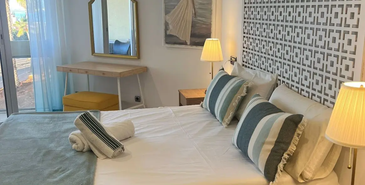 Short-term rent of middle floor apartment in Marbella 10