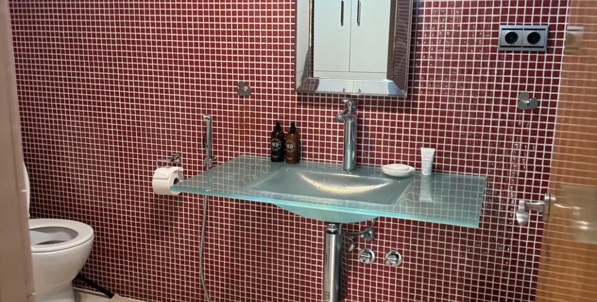 Short-term rent of middle floor apartment in Marbella 21