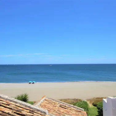 Краткосрочная аренда дома на две семьи в Estepona