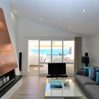 Краткосрочная аренда дома на две семьи в Estepona