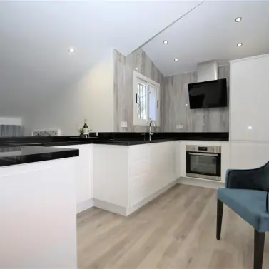 Краткосрочная аренда дома на две семьи в Estepona