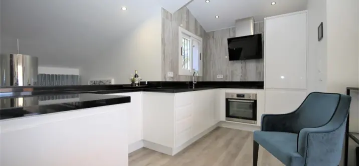 Краткосрочная аренда дома на две семьи в Estepona 4